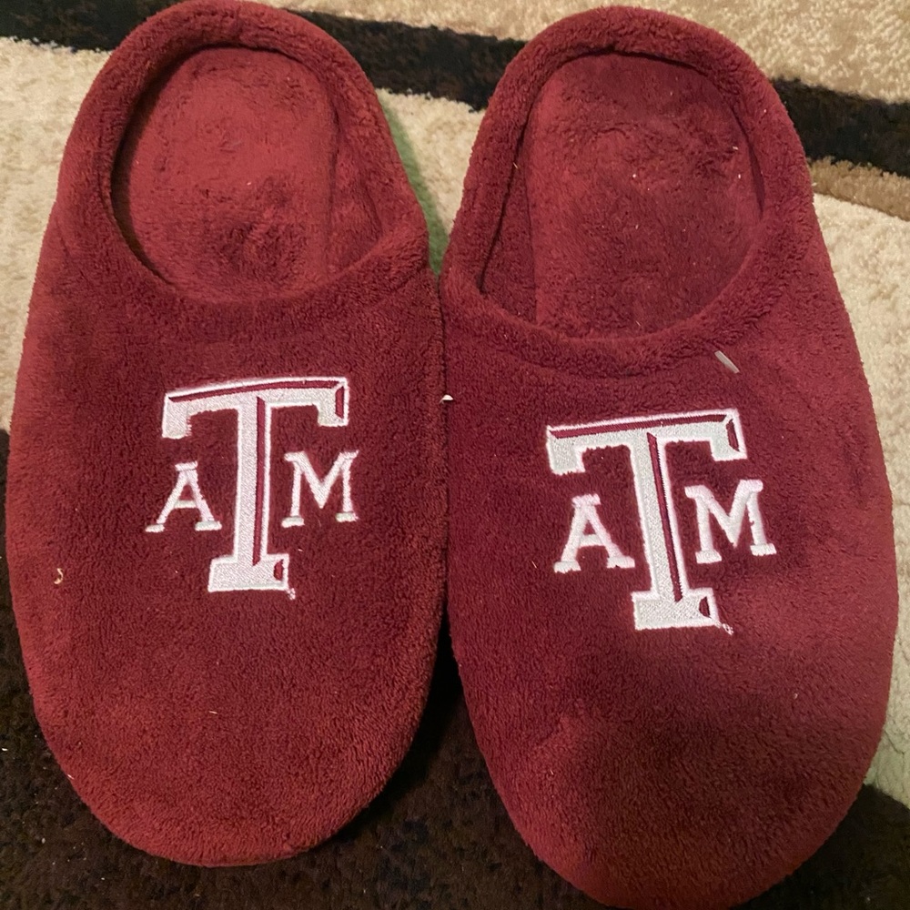 NCAA Men's Texas A&M Aggies Big Logo Color Edge Slippers Size XL 13-14